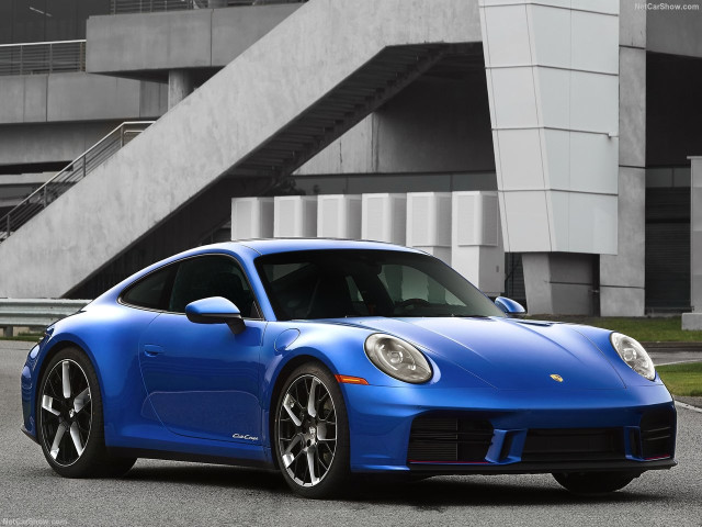 Porsche 911 Carrera фото