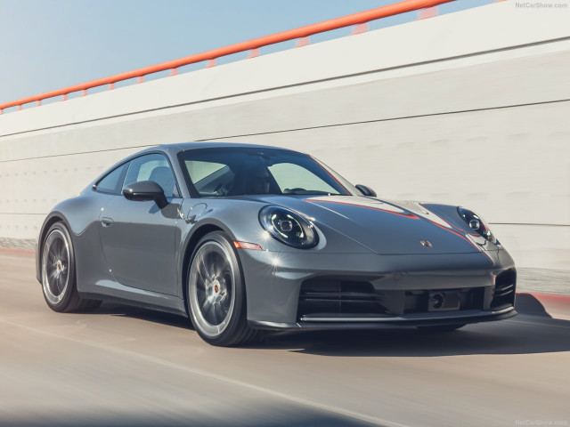 Porsche 911 Carrera фото