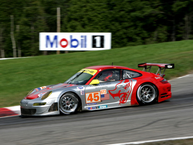 Porsche 911 GT3 RSR фото