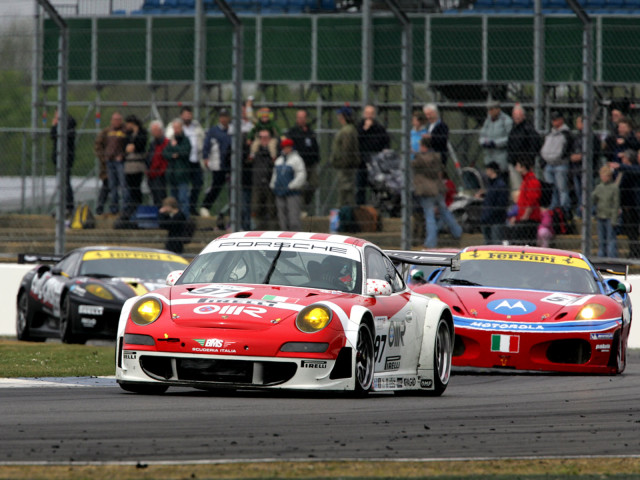 Porsche 911 GT3 RSR фото