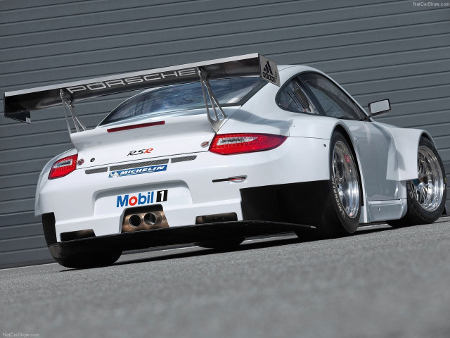 Porsche 911 GT3 RSR фото