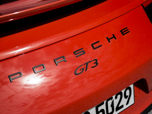 Porsche 911 GT3 фото