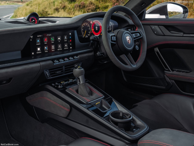 Porsche 911 GT3 фото