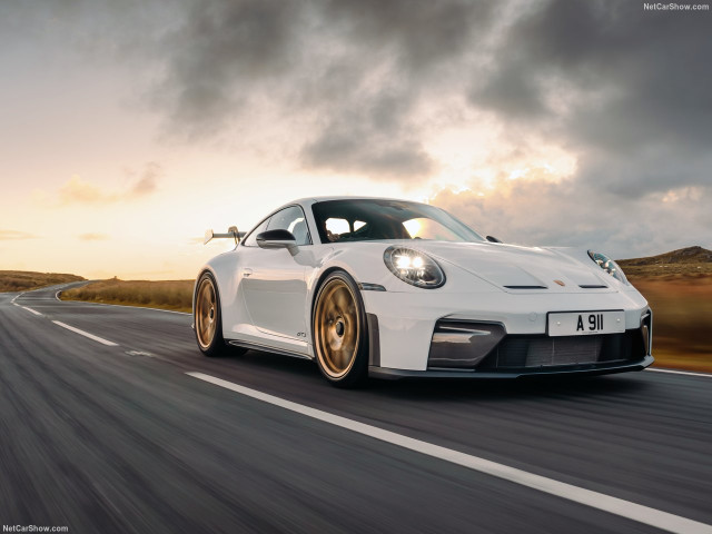 Porsche 911 GT3 фото