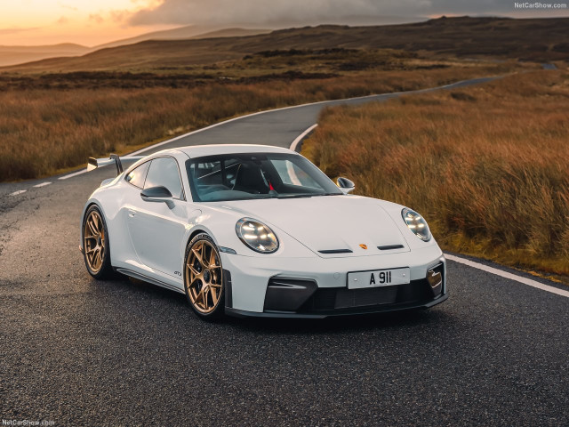 Porsche 911 GT3 фото