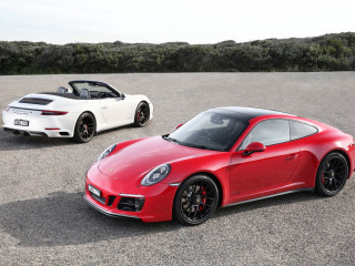 Porsche 911 GTS фото