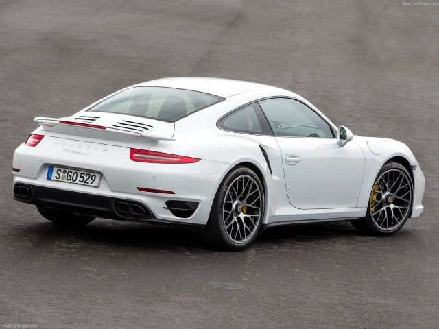 Porsche 911 Turbo S фото