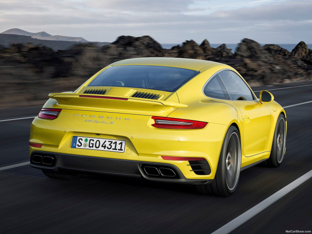 Porsche 911 Turbo S фото