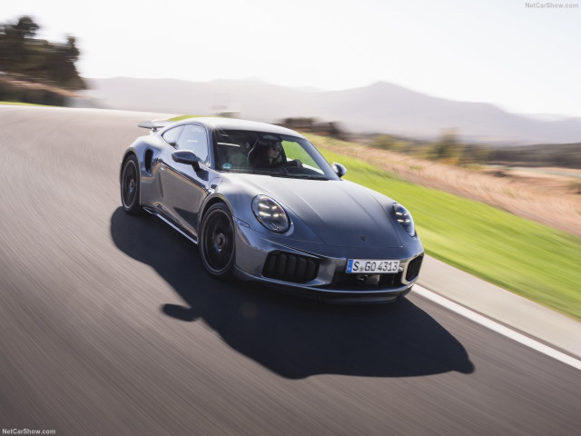 Porsche 911 Turbo S фото