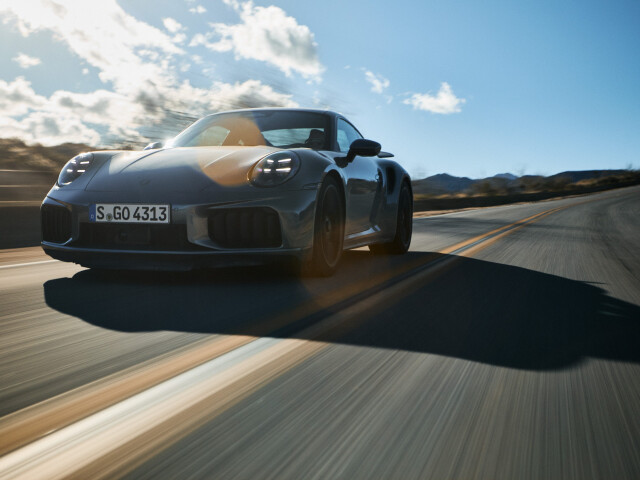 Porsche 911 Turbo S фото
