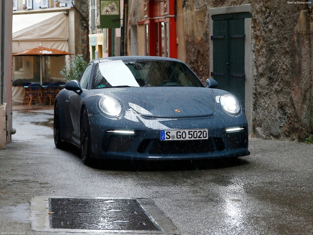 Porsche 911 фото