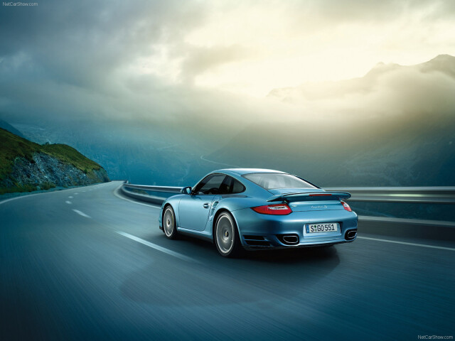 Porsche 911 фото