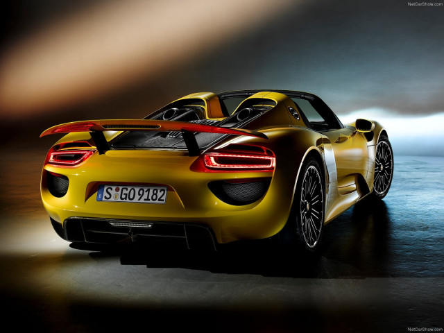 Porsche 918 Spyder фото