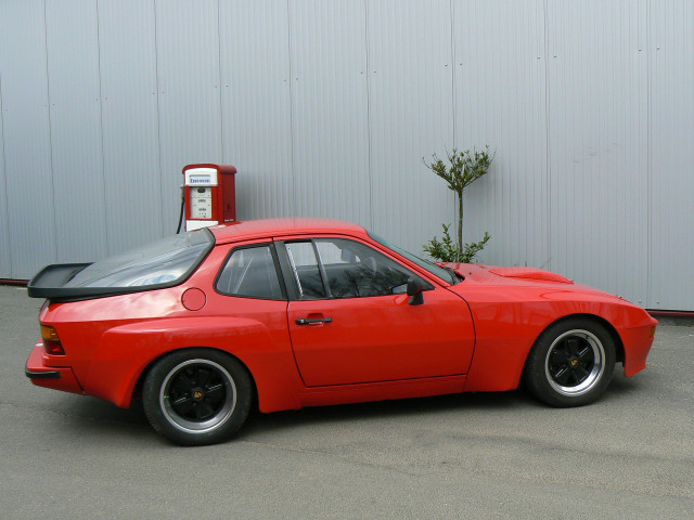 Porsche 924 фото