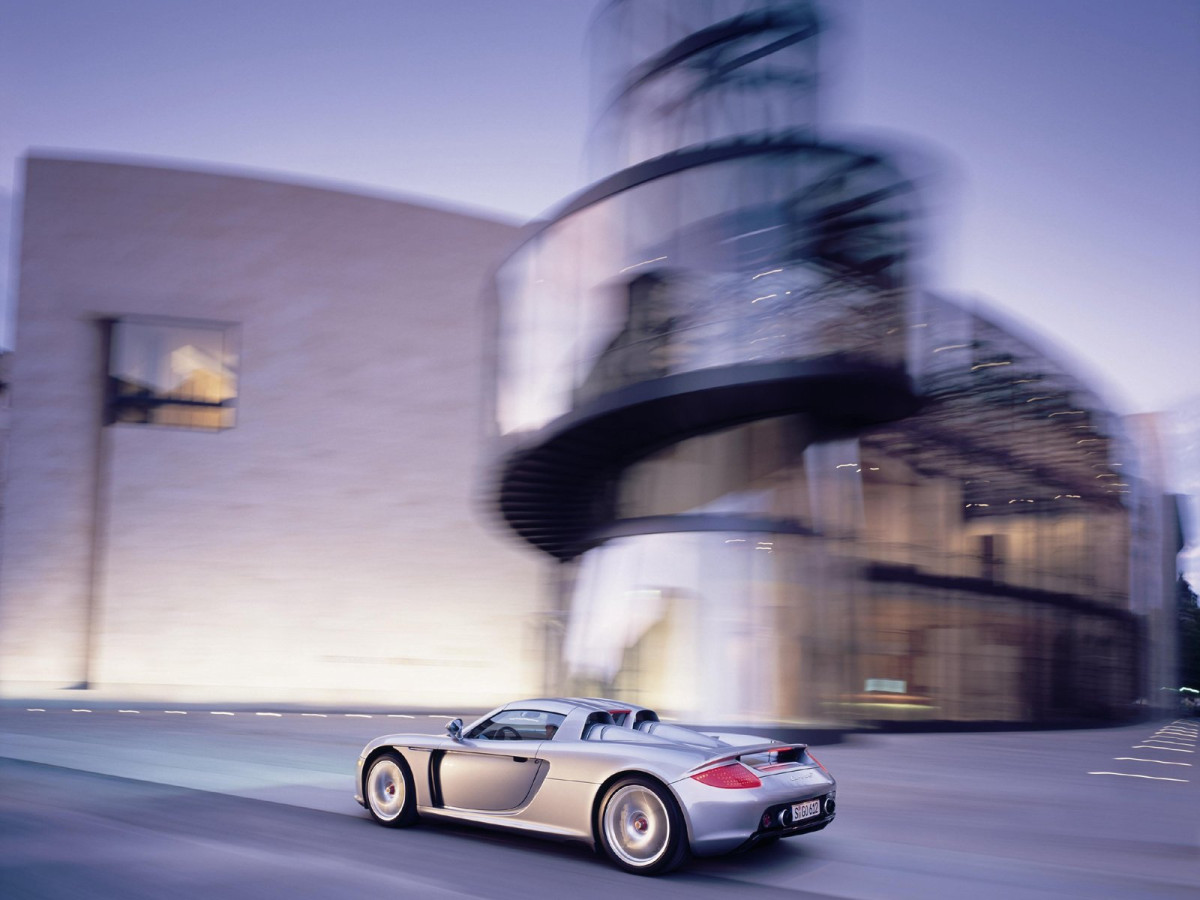 Porsche Carrera GT фото 8486