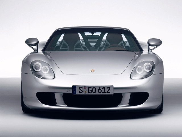 Porsche Carrera GT фото