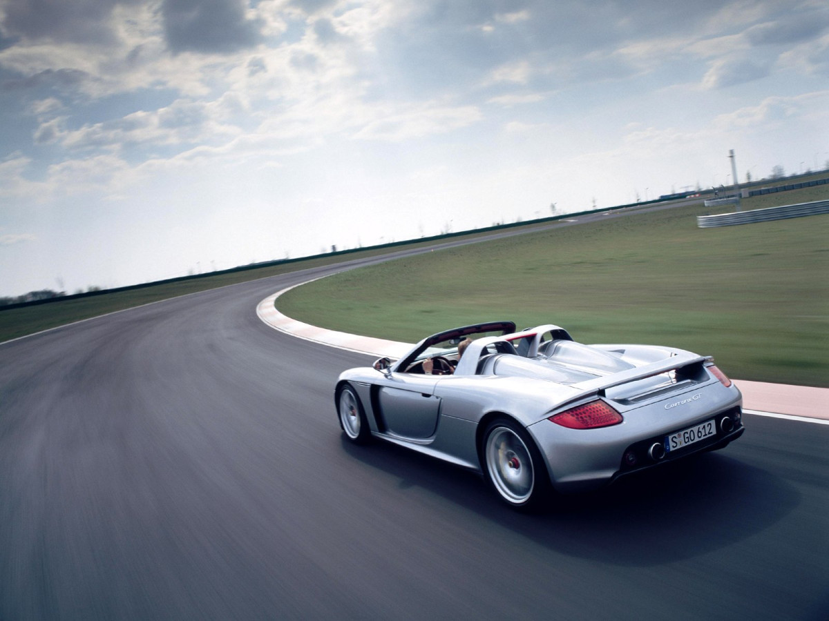 Porsche Carrera GT фото 8498