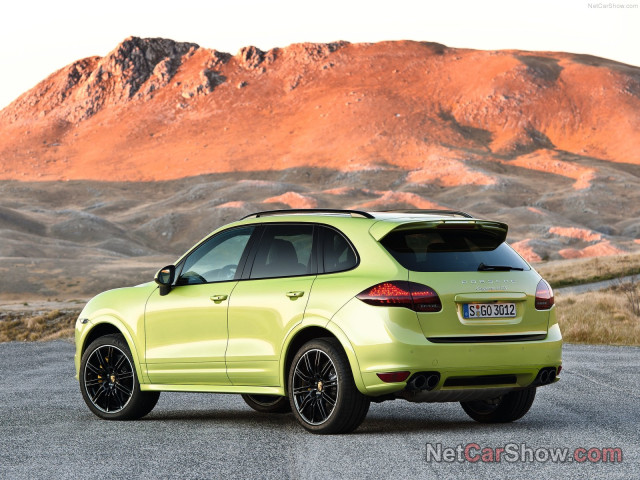 Porsche Cayenne GTS фото