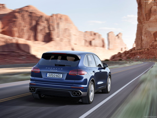 Porsche Cayenne фото