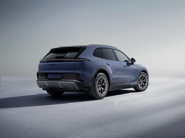 Porsche Cayenne фото