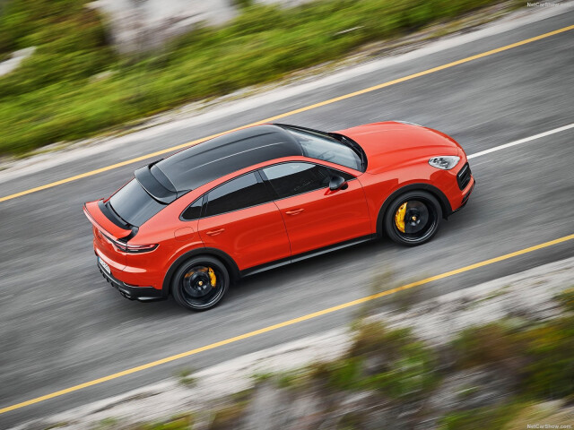 Porsche Cayenne Coupe фото