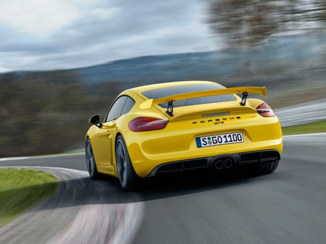 Porsche Cayman GT4 фото