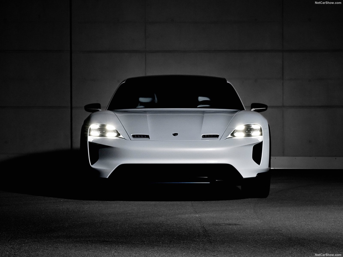 Porsche Mission E фото 193654