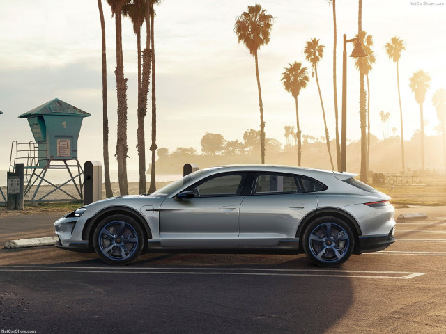 Porsche Mission E фото