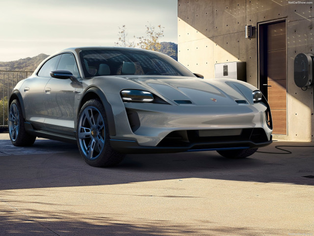 Porsche Mission E фото