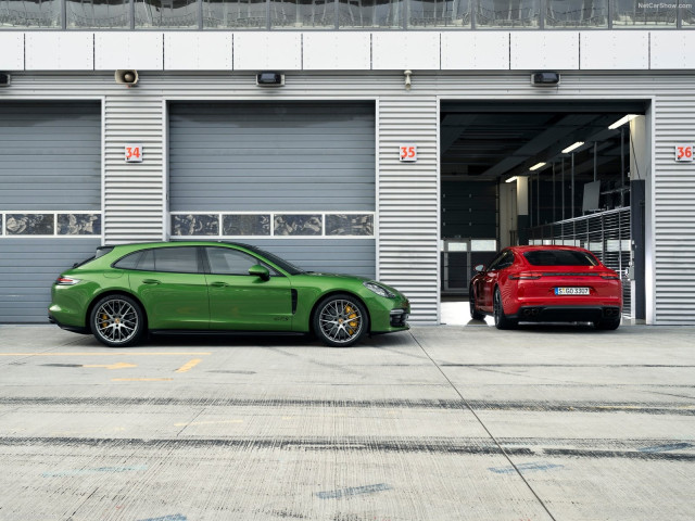 Porsche Panamera GTS фото