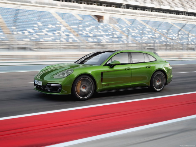 Porsche Panamera Sport Turismo фото