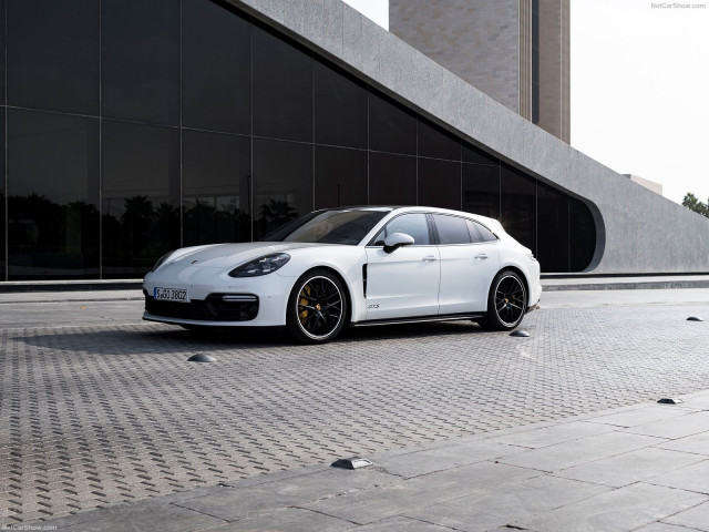 Porsche Panamera Sport Turismo фото