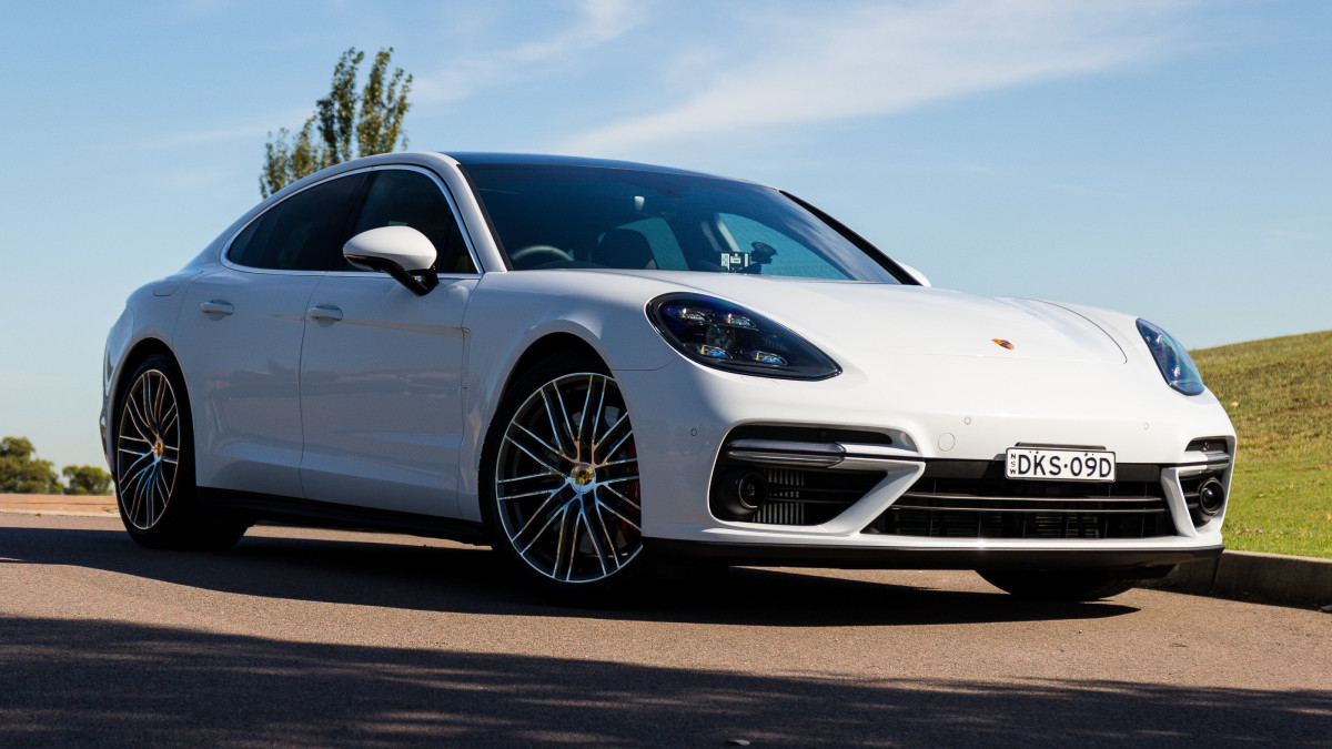 Porsche Panamera Turbo фото 180687