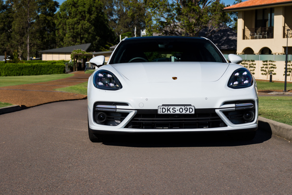 Porsche Panamera Turbo фото 180688