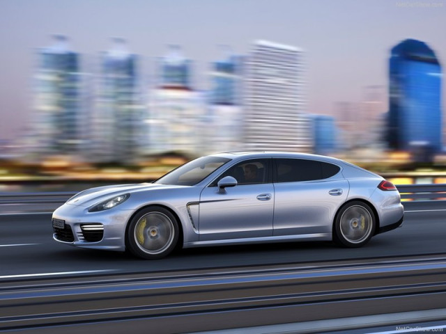 Porsche Panamera фото