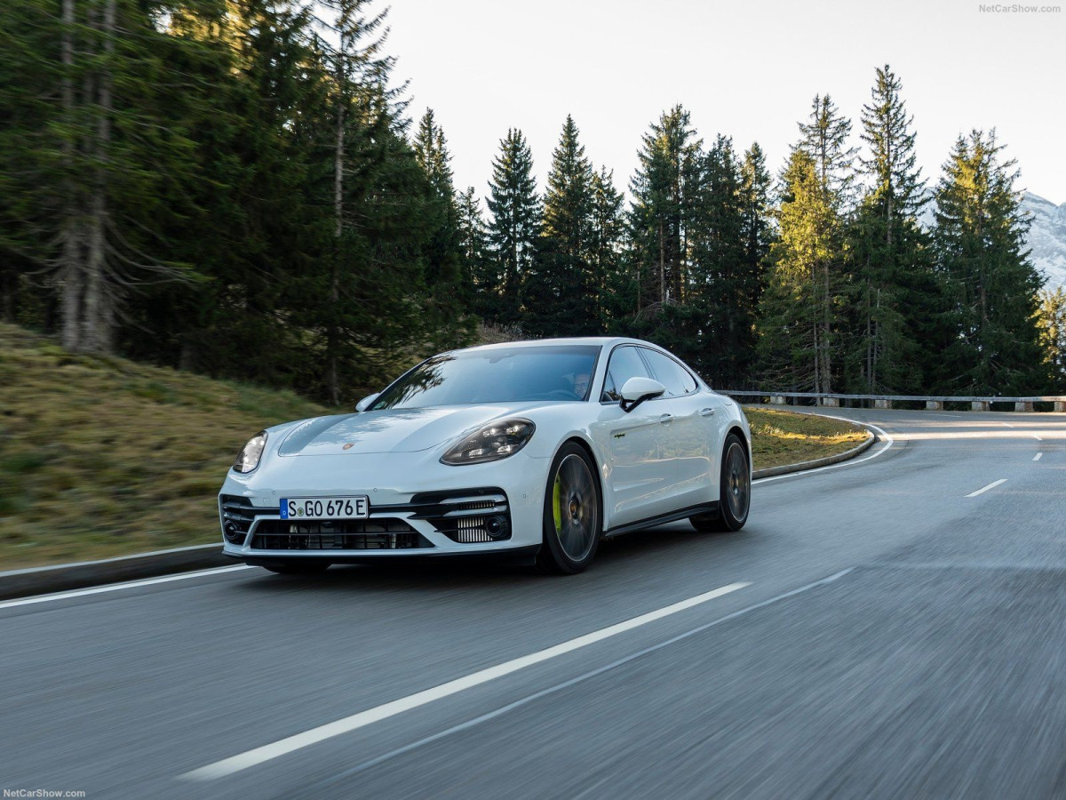 Porsche Panamera фото 205741