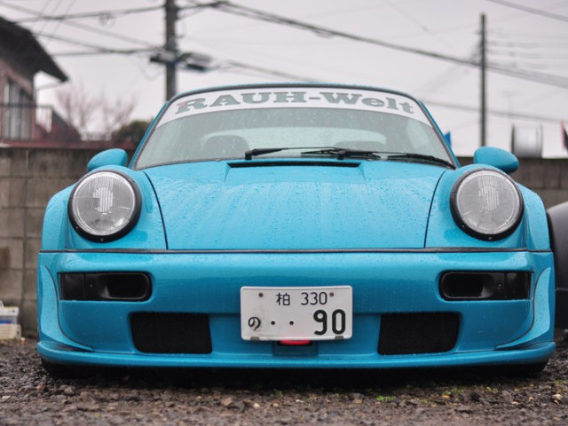 Porsche RWB 964  фото