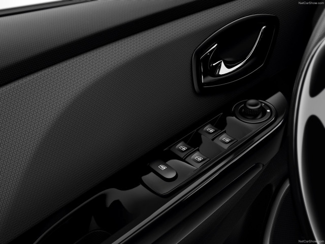 Renault Clio фото