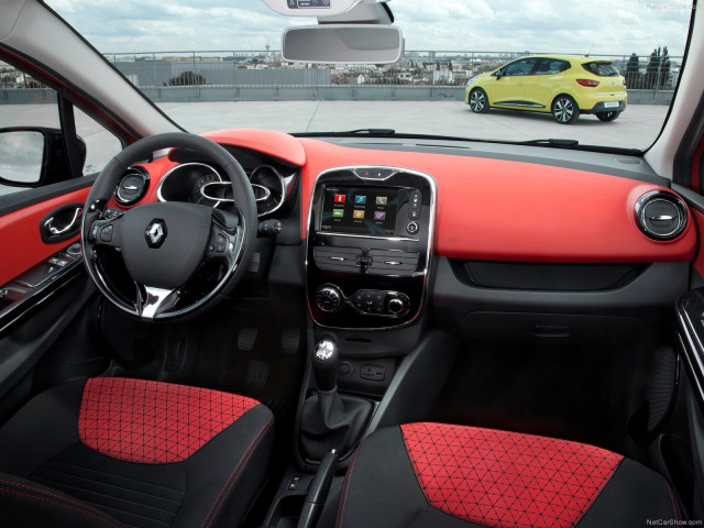 Renault Clio фото