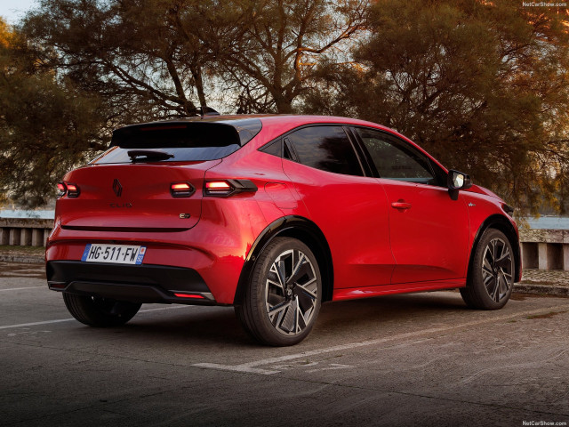 Renault Clio фото