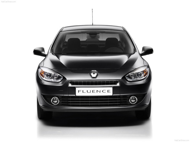 Renault Fluence фото