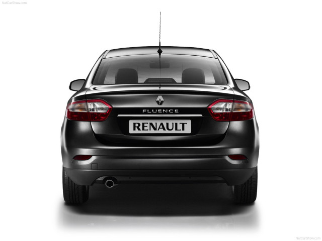 Renault Fluence фото