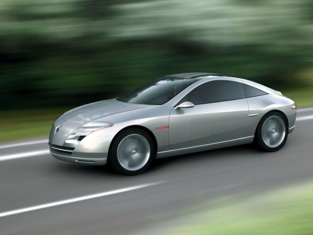 Renault Fluence фото