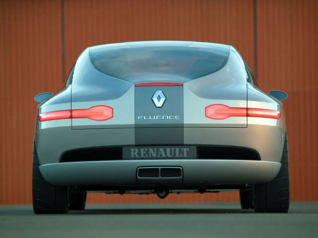 Renault Fluence фото