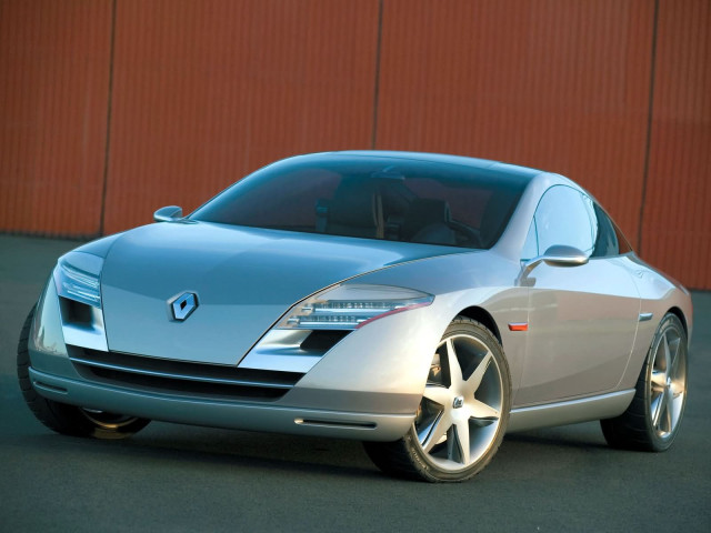 Renault Fluence фото