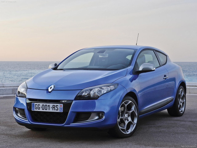 Renault Megane Coupe GT фото