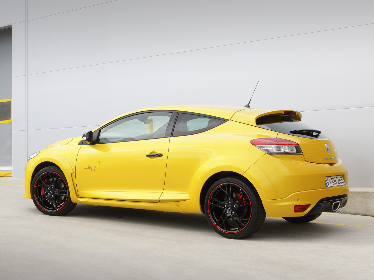 Renault Megane RS фото 100300