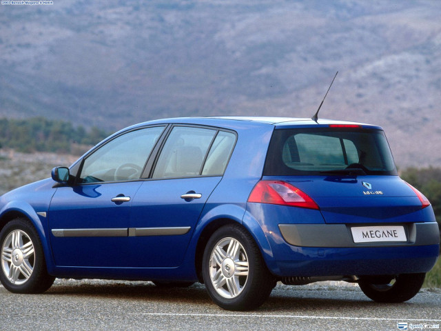 Renault Megane фото