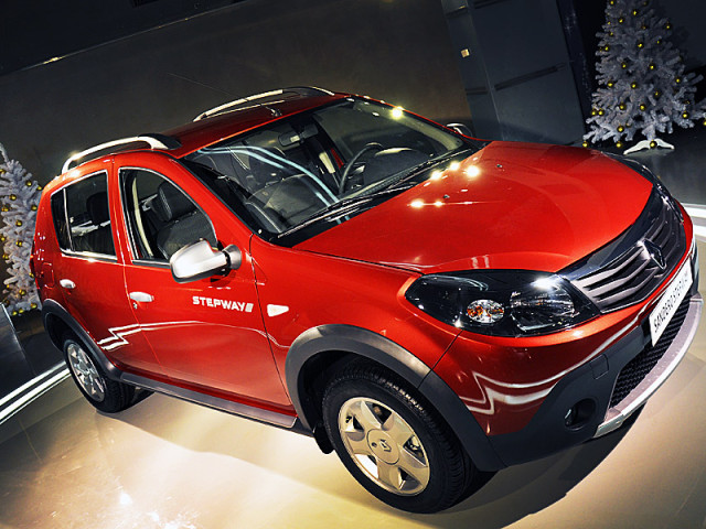 Renault Sandero Stepway фото