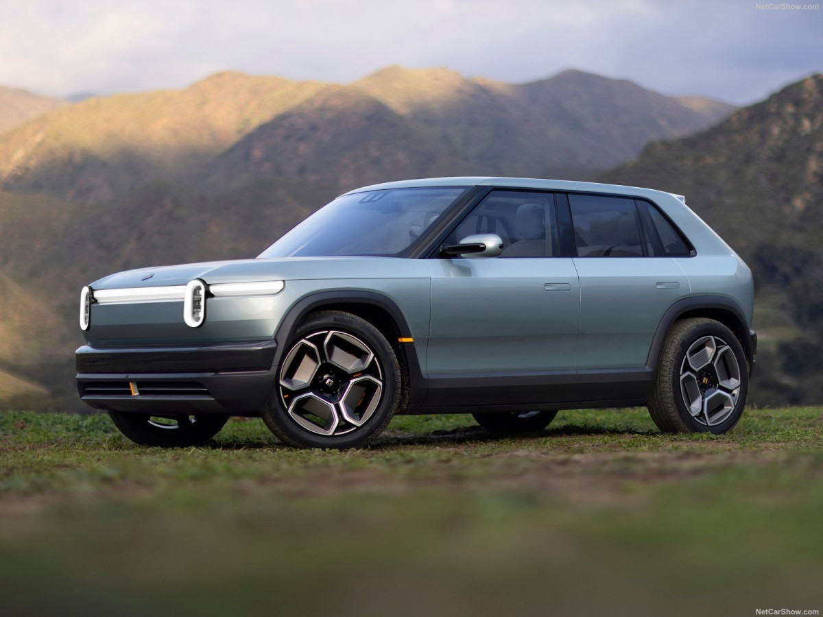 Rivian R3 фото 212014